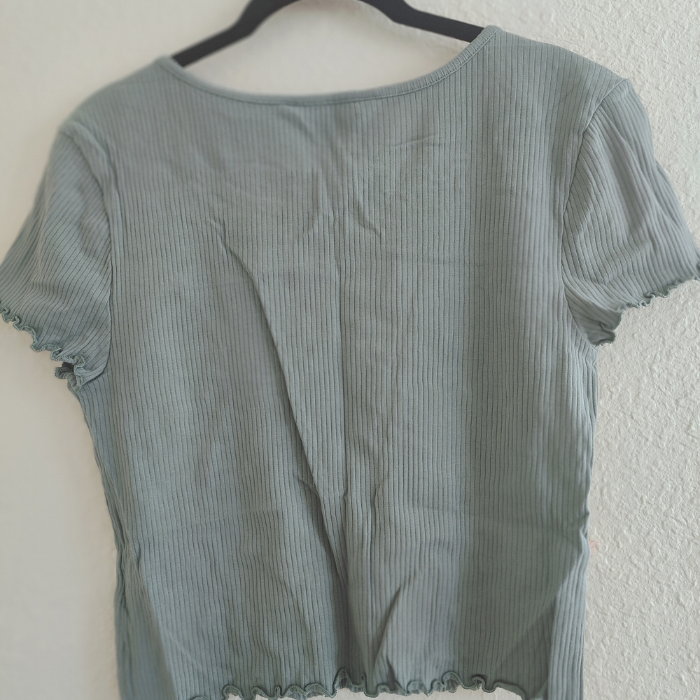 Women's Ribbed Green Top - Picture 2 of 3